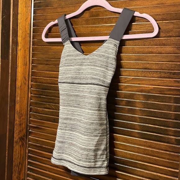 Lululemon Push Your Limits Grey Striped Cross Back Tank - Picture 3 of 7